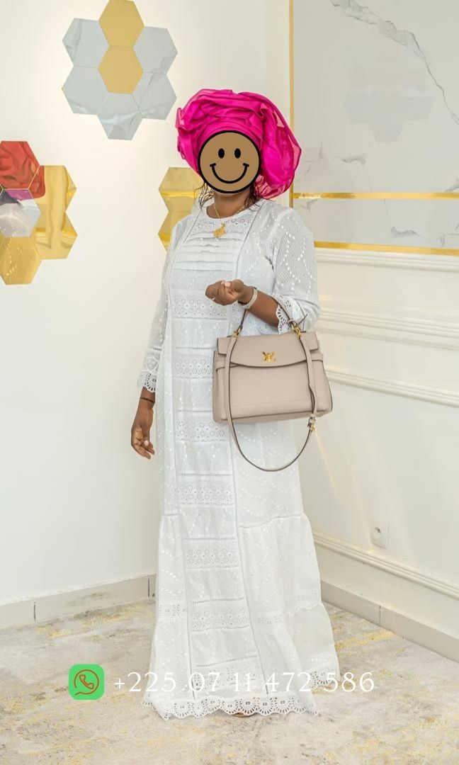 Robe en dentelle VIP RD033 - Blanc