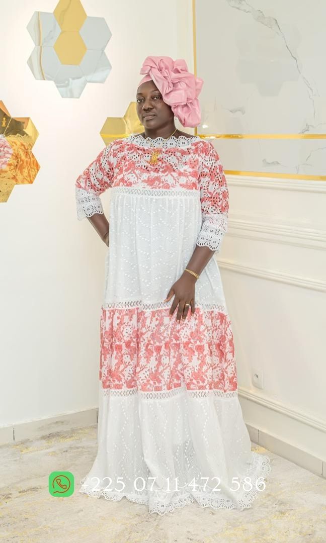 Robe en dentelle et voile léger RD017 blanc rose