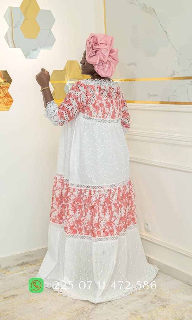 Robe en dentelle et voile léger RD017 blanc rose