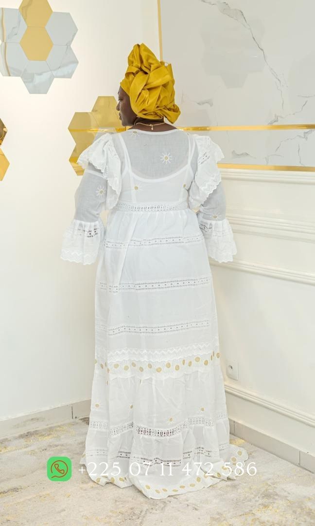 Robe en dentelle VIP RD036 - Blanc